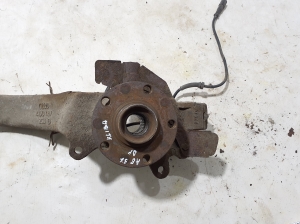 AUDI A8 D2 (1994–2002) Esirumm 4D0407258L - 3