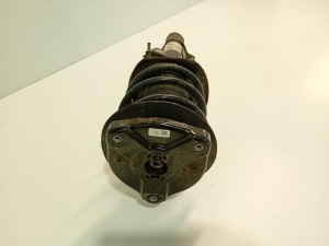 Mercedes Benz E-Class W207 (2009–2017) Front shock absorber a2043202866 - 4
