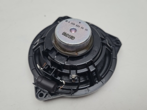 Mercedes Benz EQC N293 (2019–2026) Lautsprecher Tür vorne A2058205600 - 3
