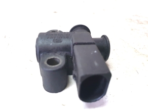 Mercedes Benz E-Class W210 (1995–2002) Other sensor A6110780049 - 4