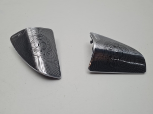 Mercedes Benz EQC N293 (2019–2026) Lautsprecherabdeckung A2937270600 - 3