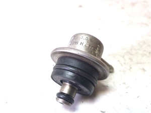 AUDI A3 8L (1996–2003) Sonstiges Unterdruckteil 037133035 - 3