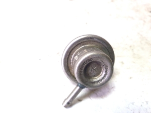 AUDI A3 8L (1996–2003) Sonstiges Unterdruckteil 037133035 - 4
