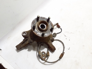 Subaru Forester SG (2002–2008) Front wheel hub 28313AE030 - 3