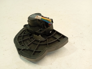 Mitsubishi Outlander (2012–2021) Heater flap actuator 1611166A - 5