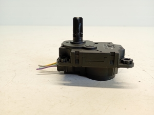Mitsubishi Outlander (2012–2021) Heater flap actuator 1711166A - 3