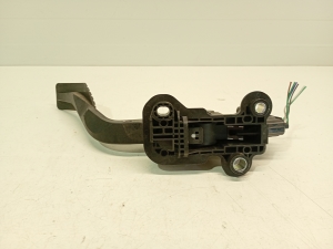 Mitsubishi Outlander (2012–2021) Gaspedal 1600A115 - 5
