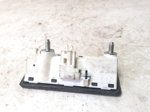 AUDI Q5 (2008–2017) Trunk opening switch 5N0827566 - 3