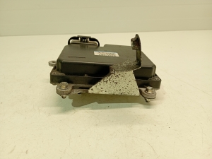 Mitsubishi Outlander (2012–2021) Engine control unit 1860D100 - 4
