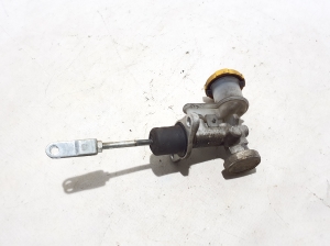 Subaru Forester SG (2002–2008) Clutch master cylinder - 3