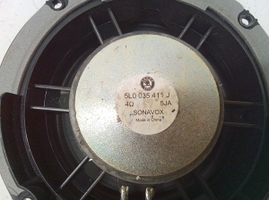 Skoda Yeti (2009–2017) Tagumise külgukse kõlar 5L0035411J - 2