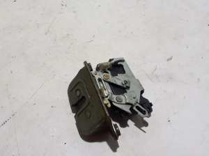 Subaru Forester SG (2002–2008) Trunk lid lock 63032SA000 - 3