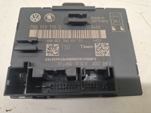 Steuergerät für hintere Seitentür - 7N0959795D