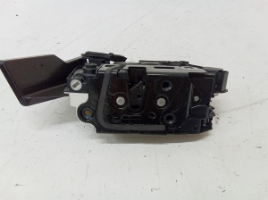Skoda Yeti (2009–2017) Rear side door lock 5K4839015F - 5
