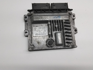   Mootori juhtplokk  - DS7112B684UE 