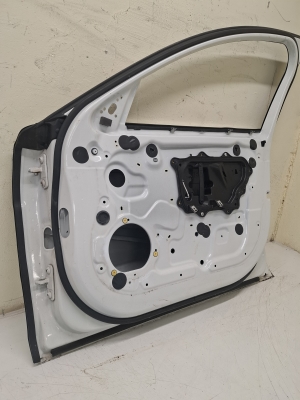 Jaguar XF (2016–2026) Front door HX6314630EAB - 2