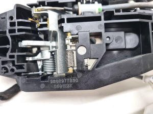 Opel Corsa F (2019–2026) Rear side door lock 9802977380 - 3