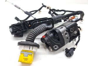Opel Corsa F (2019–2026) Rear side door lock 9802977380 - 5