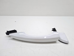 Front door external opening handle and its details - 050723A