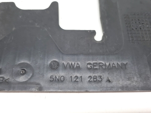 Volkswagen Tiguan (2007–2016) Luftleitblech für den Kühler 5N0121283A - 2