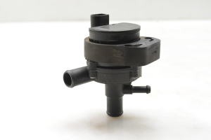 Auxiliary water pump - A2118350028