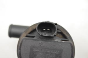 Mercedes Benz E-Class W212 (2009–2015) Auxiliary water pump A2118350028 - 2