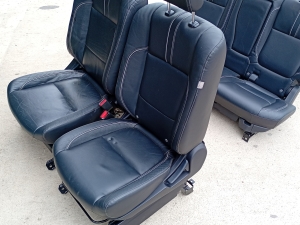 Mitsubishi Outlander (2012–2021) Front seat and its parts - 4