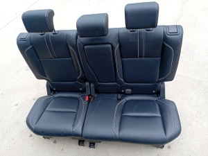Mitsubishi Outlander (2012–2021) Front seat and its parts - 6