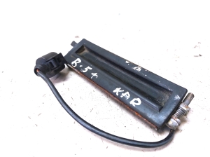 Volkswagen Passat B5 (1997–2005) Trunk opening switch 3B9827566B - 4