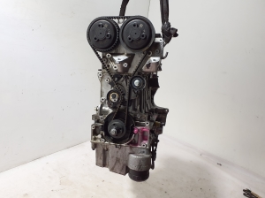 VOLVO XC60 (2017–2026) Motor B4204T52 - 2