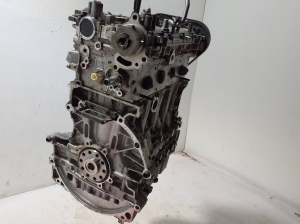 VOLVO XC60 (2017–2026) Motor B4204T52 - 3