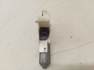 AUDI A6 C7 (2011–2018) Front door window regulator motor 8K0959802B - 3