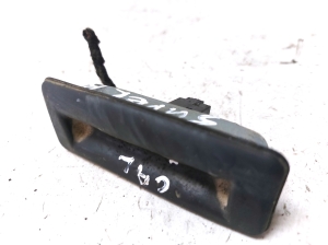 Skoda Superb (2008–2015) Trunk opening switch 5J0827229 - 2
