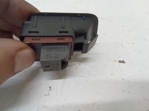 AUDI A6 C7 (2011–2018) Trunk opening switch 4H0959831A - 3