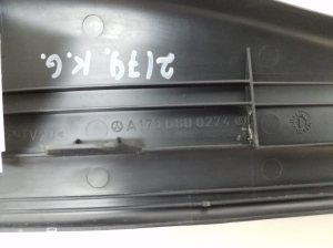 Mercedes Benz A-Class 176 (2012–2018) Inner sill trim A1766800274 - 2