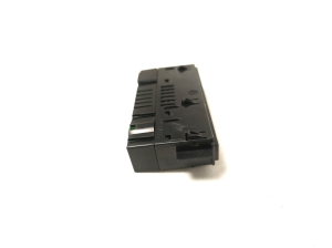 Volkswagen ID.4 I (2020–2026) USB port 5NA035736 - 2