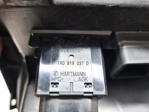 Volkswagen Tiguan (2007–2016) Handschuhfach 5M1857097 - 3