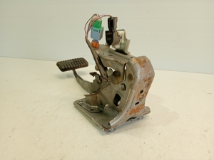 Mitsubishi Outlander (2012–2021) Piduripedaal 4620A317 - 5