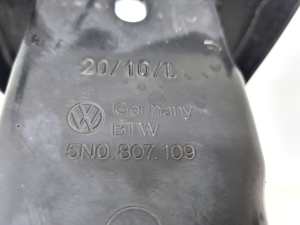 Volkswagen Tiguan (2007–2016) Front bumper reinforcement 5N0807109B - 6