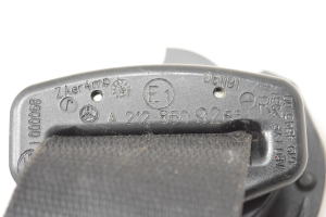 Mercedes Benz E-Class W212 (2009–2015) Sicherheitsgurt vorne A2128609285 - 4