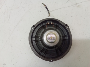 Ford Fiesta VI (2008–2017) Front door speaker AA6T18808AA - 2