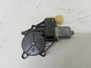 Ford Fiesta VI (2008–2017) Front door window regulator motor 8A6114A389B - 2