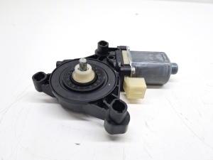 Fensterhebermotor vorne - 0130822705