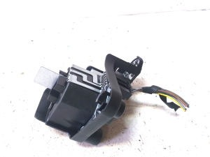 BMW 3 SERIES E92 (2006–2010) Rear corner tail light bulb holder 63217174408 - 2