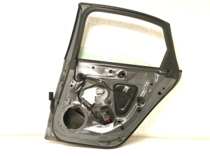 AUDI A4 B8 (2007–2016) Rear side doors - 4