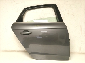 Rear side doors
