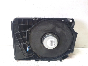 Speaker - 43040741975