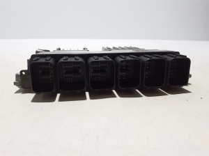 BMW 5 SERIES G31 (2017–2026) Engine control unit 7827396 - 2