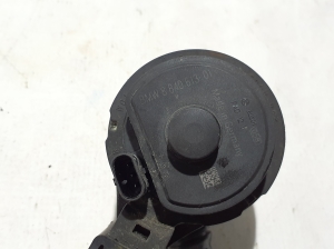 BMW 5 SERIES G31 (2017–2026) Auxiliary water pump 8840613 - 2