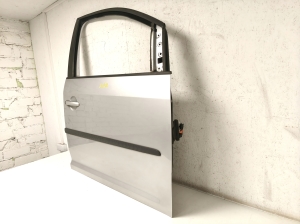 Volkswagen Touran II (2010–2015) Front door - 5